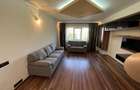 De Închiriat Apartament renovat 2 camere Rahova, loc parcare inclus - 1