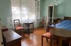 Casa cu trei camere, 73 mp, zona Reghin - 2