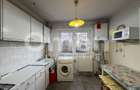 Apartament cu 4 camere, decomandat, etaj intermediar, garaj inclus, Victoriei - 8