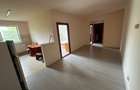 Apartament cu 3 camere, 58 mp, balcon, zona Florilor - 4
