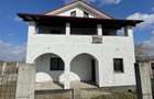 Vila noua 90% finalizata, zona rezidentiala Laguna Focsani! - 2
