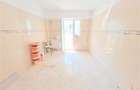 Apartament 3 decomandate, etaj 1, renovat, zona Ura