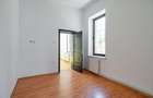 Faleza Nord, imobil P+1, 7 camere - 30