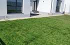 Vila 4  camere Parter