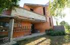 Schimb 1/2 Duplex avangardist la roșu în Moșnița Nouă cu apartamen