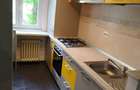 Dau în chirie apartament cu 3 camere  - 8
