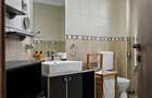 Inchiriere apartament deosebit 4 camere si curte -  mobilat si utilat - 8