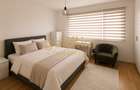 VILA 5 CAMERE/NEW POINT/CURTE PROPRIE / 2 LOCURI PARCARE