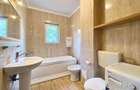 Apartment for Rent – Living/Kitchen, Bedroom, Garage – 20 min UMF - 7