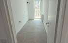 Inchiriez apt 3 camere, nemob, 85 mp, panoramic, parcare subterană  - 8