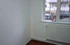Apartament spatios cu 4 camere, decomandat, la parter - Galata - 4