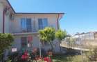 vand pensiune Vama Veche, 2 corpuri, 610 mp construiti, 1019 mp teren, 21,5m fr  - 2