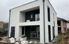 Casă individuală de vânzare – Luna de Sus, cartier rezidențial privat - 3