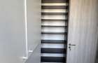DE VANZARE 2 CAMERE, LOC PARCARE INCLUS, MOBILAT SI UTILAT !
