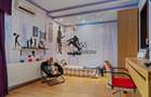 Vilă 8 camere cu piscină solară, garaj dublu și grădină - 15
