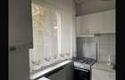 Închiriez apartament 3 camere deosebit, decomandat,zona Medicină,etajul 2/2,  - 2