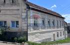 Casă cu 3 camere de vânzare în zona centrala comison 0% + garaj - 2