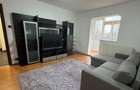 Apartament renovat 3 camere 2 dormitoare pivnita in zona Mihai Viteazu - 1