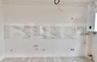 SUPER PRET! Apartament cu 3 camere + balcon,  ETAJ 1, loc de parcare, TVA INCLUS