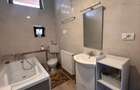 Apartament renovat 50mp zona 9 Mai - 6