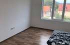 Comision 0 - Casa cu spatiu comercial si teren de 2877 m2 in Glimboca - 2
