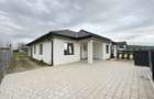 Casa tip duplex , curte libera 340 mp, Cristian - 3
