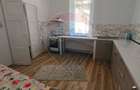 Casă cu 3 camere de vânzare în zona Centrală - 12