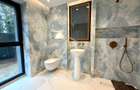 Duplex 4 camere cu gradina //  200 mp + curte 150mp // Straulesti