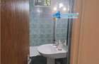 vanzare ap cu 3 camere cf 1 dec  . TRIVALE  . - 12