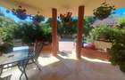 Casa individuala cu piscina. P+1+M. zona foarte buna - 46