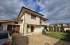 Casă individuală exclusivistă,  4 camere, bucătărie separată, 500 mp