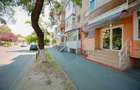 Spațiu comercial de închiriat, cu vad stradal intens pe  str. Vlădeasa - 6