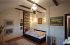 Apartament de 3 camere ultracentral, 2 intrari, lift cu acces privat, pod pentru - 9