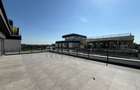 Penthouse cu vedere spectaculoasa catre Lac - 16