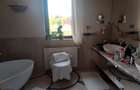 CLUB SNAGOV-VILA SUPERBA, TOTAL PRIVACY,FINISAJE LUX,CURTE 2000  MP,565000 EURO - 20