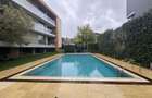 Apartament impresionant cu vedere catre lac, piscina comuna, finisaje premium - 1