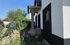 Casa la Cheie, 4 Camere Decomandat, Lumina - 6