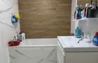 Vanzare Apartament 2 camere mobilat si utilat 55 mp, parter, centrală - 9
