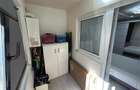 Apartament cu 3 camere  de vanzare, zona Comisia Centrala - 12
