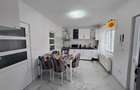 Casa cu doua apartamente in zona centrala Fagaras - 1