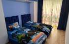 Apartament de 3 camere de vânzare - 2