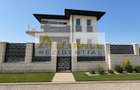 Casa individuala P+1E || 4 camere 2 bai  || 247 mp teren || - 1