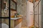 Casă boemă restaurată – ideală pentru locuire sau Airbnb - 4