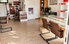 Spatiu vitrinat: Showroom + panouri publicitare + pergola + birou, Grivitei Bras - 1
