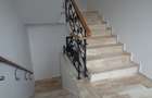 Apartament cu 4 camere in cladire de birouri - 9