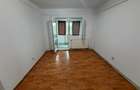 Apartament 2 camere,  58 mp, etaj 3 cu acoperis, zona Scoala 2 - 7