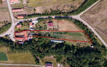 Casa / Vila cu 3 camere localitate Barcea Mare jud.Hunedoara