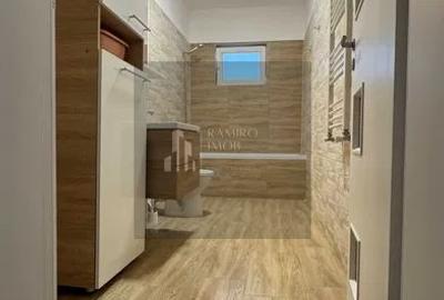 Apartament cu 3 camere semidecomandat în Metalurgiei