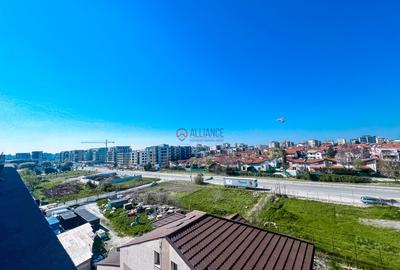 Apartament cu 3 camere decomandat în Palazu Mare