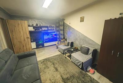 Apartament cu 2 camere semidecomandat, mobilat în Mărăști